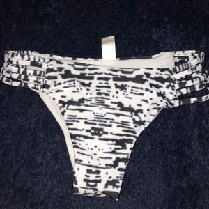 Never worn Black and white cheeky bikini bottoms